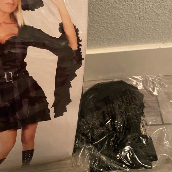 Halloween costume in a bag - Stitch Witch S NWT - Picture 4 of 8